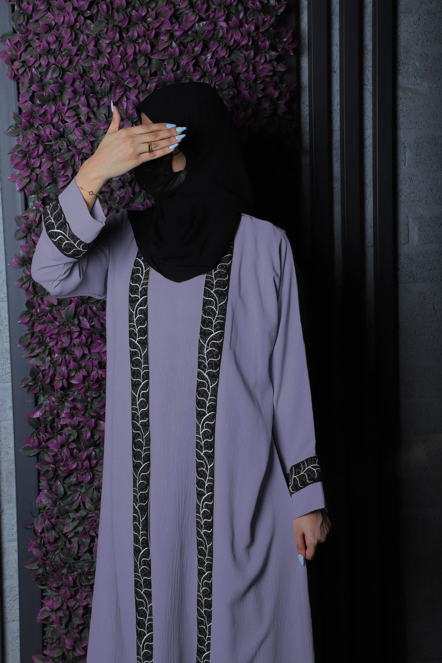 Gharqad | Abaya